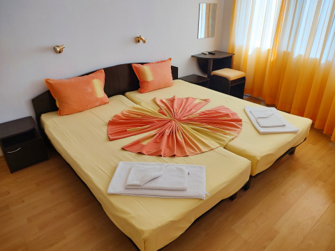 Hotely a penzióny  / Hotel Ambassador ** - foto