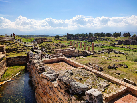 Poznávacie zájazdy / Antalya – Demre – Pamukkale – kúpanie v termálnej vode - foto