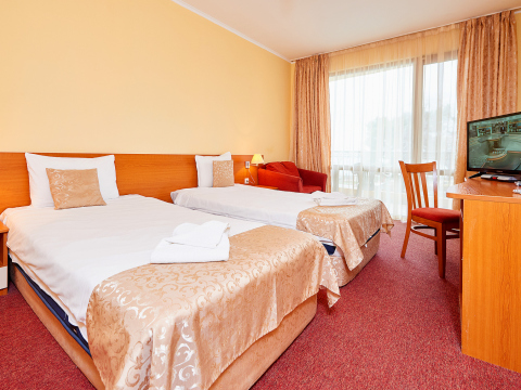 Pomorie / Hotel Paradise *** - foto Pomorie / Hotel Paradise *** - foto