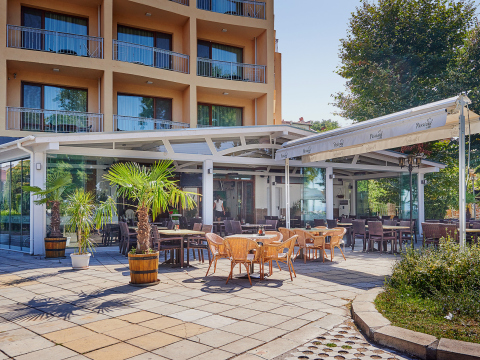 Pomorie / Hotel Paradise *** - foto Pomorie / Hotel Paradise *** - foto