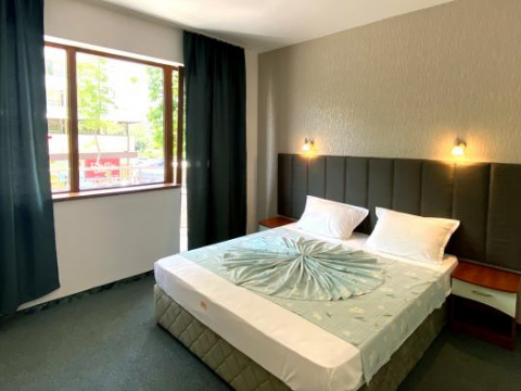 Hotely a penzióny / Hotel Opal ** - foto Hotely a penzióny / Hotel Opal ** - foto