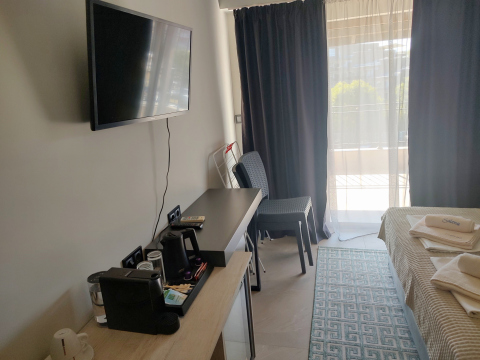 Hotely a penzióny / Hotel Salena Beach ** - foto Hotely a penzióny / Hotel Salena Beach ** - foto