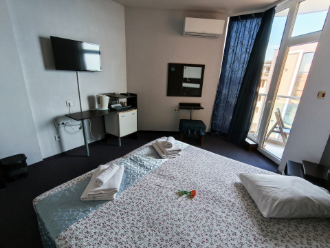 Hotely a penzióny  / Hotel Eva ** Novinka - foto