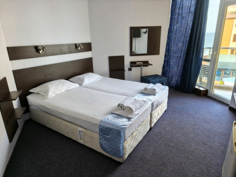 Hotely a penzióny / Hotel Eva ** Novinka - foto Hotely a penzióny / Hotel Eva ** Novinka - foto