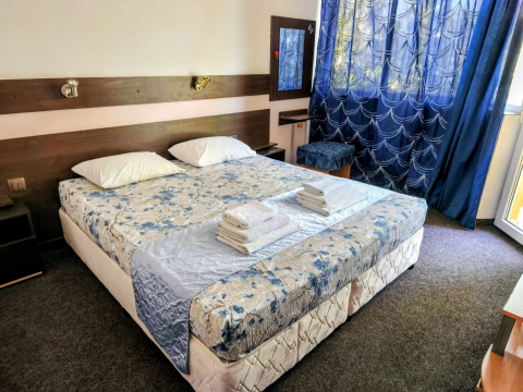 Hotely a penzióny  / Hotel Eva ** Novinka - foto