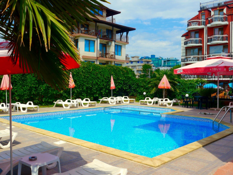 Hotely a penzióny  / Hotel Flirt ** Novinka - foto