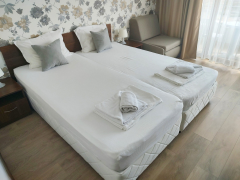 Hotely a penzióny  / Hotel Sea View ** - foto
