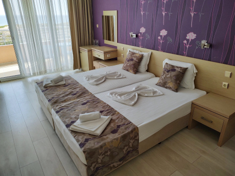 Hotely a penzióny / Hotel Ancora Beach ** Novinka - foto Hotely a penzióny / Hotel Ancora Beach ** Novinka - foto