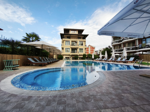 Hotel Salena Beach **